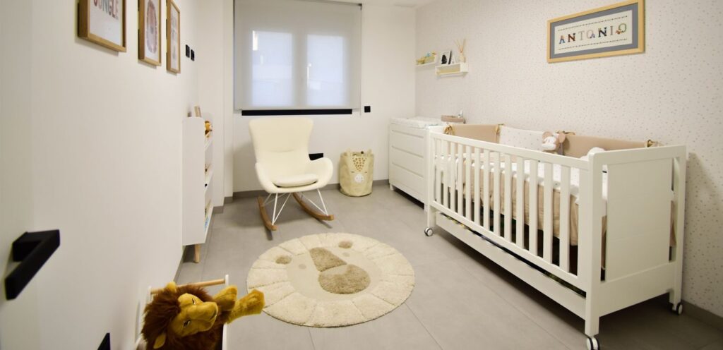 Dormitorio-bebe-diseño-interiorismo-murcia-tonos-tierra